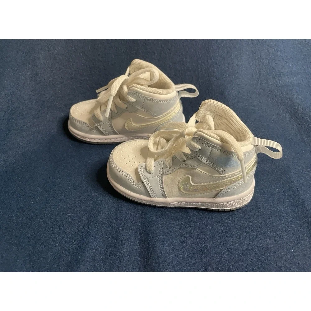Toddler's Jordan 1 Mid SE Blue Tint/Ice Blue (FQ9116 400) Size 5